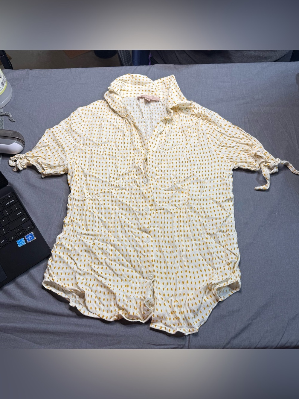Philosophy Cream Short-Sleeve Button-Up with Yellow Dot Pattern